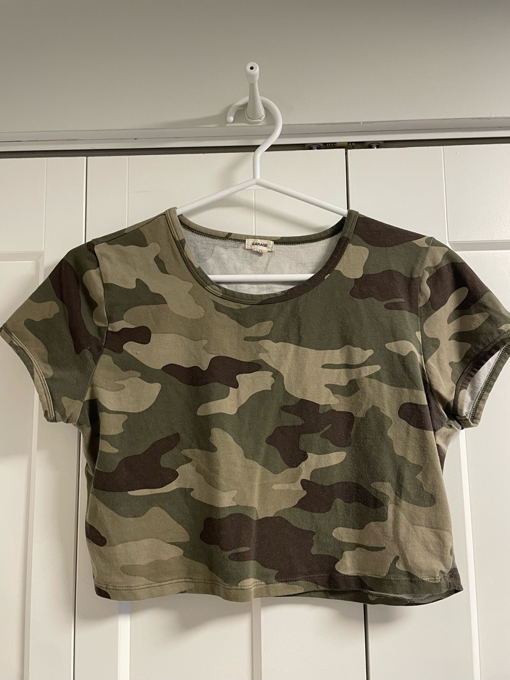 Garage Camo Crop Top Tshirt Tee Size Large